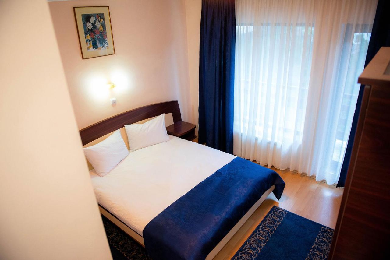 Hotel Casa Maia Buşteni Exteriér fotografie